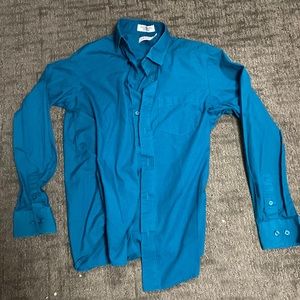 Izod Button Down Dress Shirt (A)